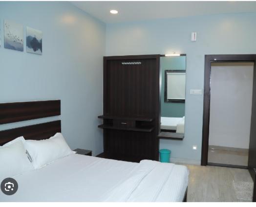 Hotel Rahul Regency, Aurangabad Zewnętrze zdjęcie