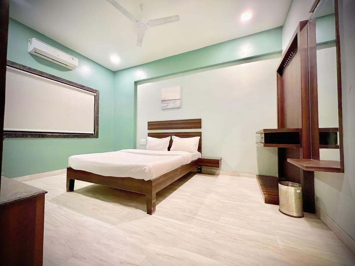 Hotel Rahul Regency, Aurangabad Zewnętrze zdjęcie